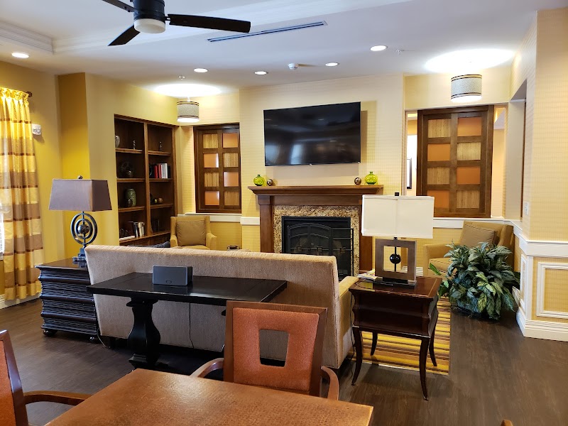 Sunny Vista Living Center - Photo 3