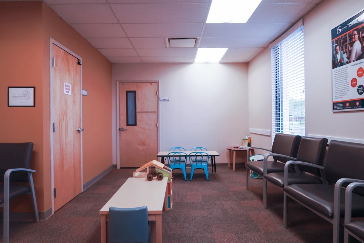 Diversus Health Ruskin Same Day Access Intake Center - Photo 5