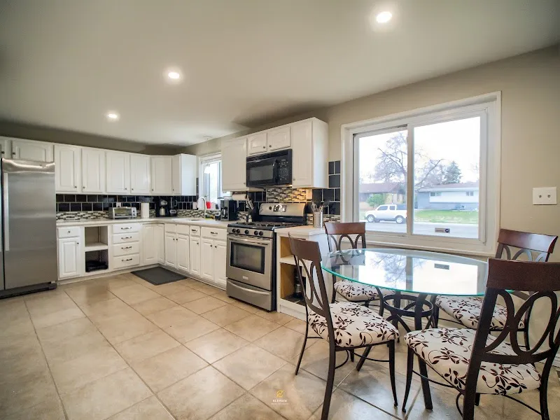 Elevate Recovery Homes | Sober Living in Englewood | Addiction Aftercare - Foto 3